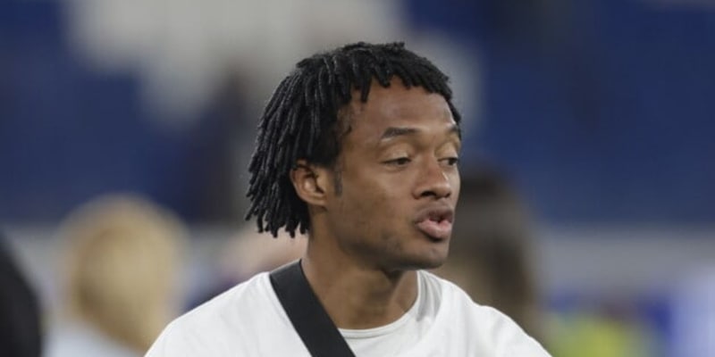 https://cdn.tuttosport.com/img/800/600/2025/07/31/171710933-07ce46aa-7ff0-43b1-8748-438bd68bb715.jpg