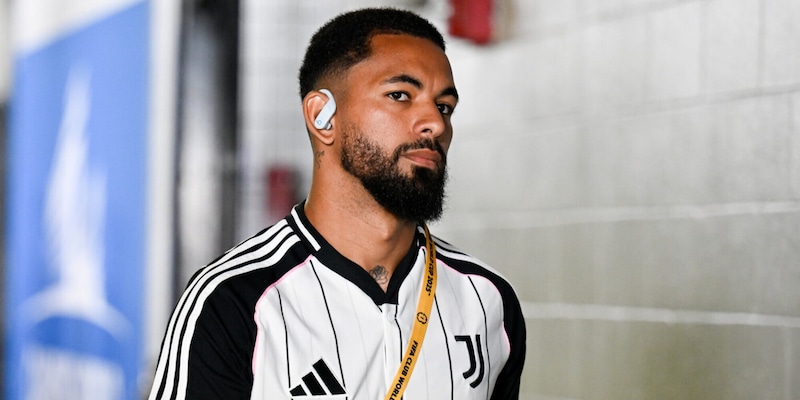 https://cdn.tuttosport.com/img/800/600/2025/08/01/055726779-775294a8-d306-4b84-a6e4-b807f17bf308.jpg