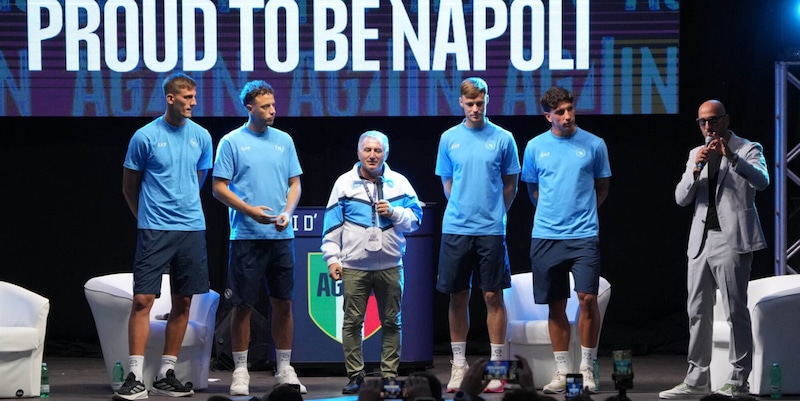 https://cdn.tuttosport.com/img/800/600/2025/08/01/200148369-b699d70c-0111-4e31-8d09-208cd0df089d.jpg