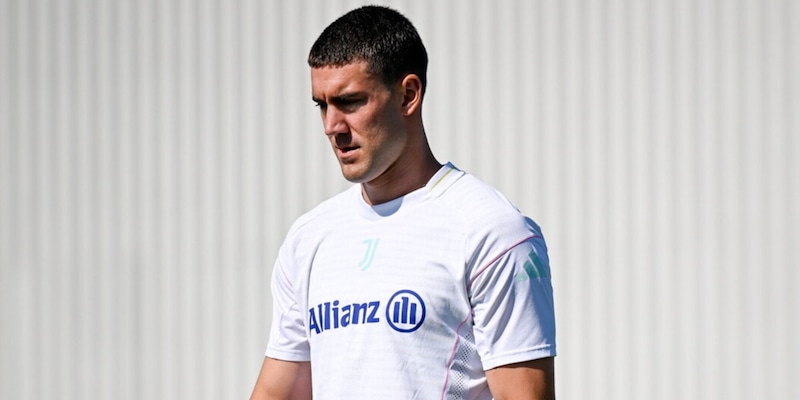 https://cdn.tuttosport.com/img/800/600/2025/08/02/074038032-53d7261a-5cd7-4483-bf0e-2a057d63ab0f.jpg