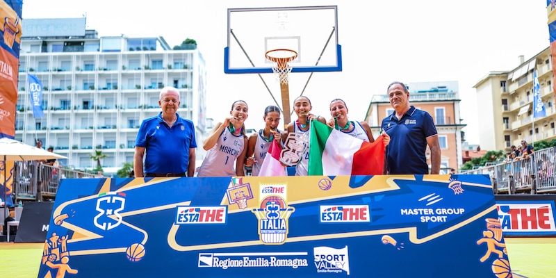 https://cdn.tuttosport.com/img/800/600/2025/08/02/113700726-c7f40ee8-1047-4361-b119-0de255e6d87b.jpg