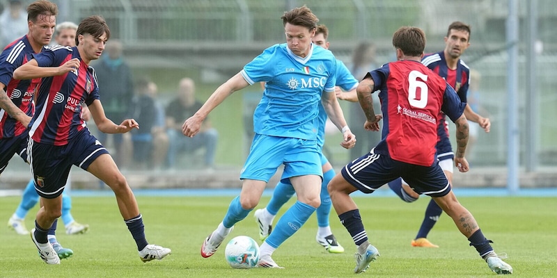 https://cdn.tuttosport.com/img/800/600/2025/08/04/100355210-3c8c9379-afb5-4b44-bda2-a93affe74461.jpg