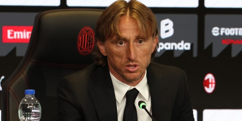 https://cdn.tuttosport.com/img/800/600/2025/08/04/154500433-a37fd727-0baa-43e6-895c-2e2abbdf729f.jpg