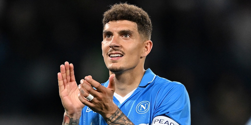 https://cdn.tuttosport.com/img/800/600/2025/08/07/133104018-d977d5f7-3772-4217-9be3-d9ee22846552.jpg