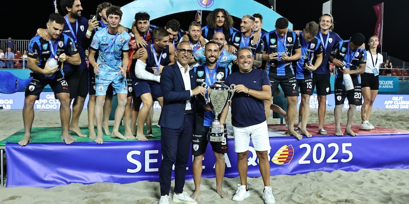 https://cdn.tuttosport.com/img/800/600/2025/08/09/213938733-768ea30c-7070-4839-a2ef-e7b69742f8f2.jpg