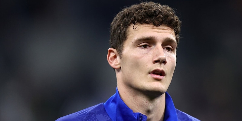 https://cdn.tuttosport.com/img/800/600/2025/08/10/083730936-d174f1a0-e52a-4210-b493-b0a2b8964620.jpg