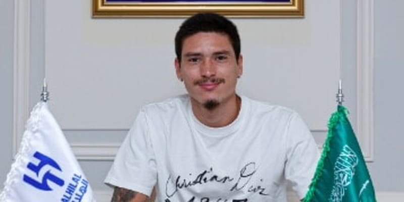 https://cdn.tuttosport.com/img/800/600/2025/08/10/141200008-1c66b074-ef71-4275-9fe3-cdf42bbfe480.jpg