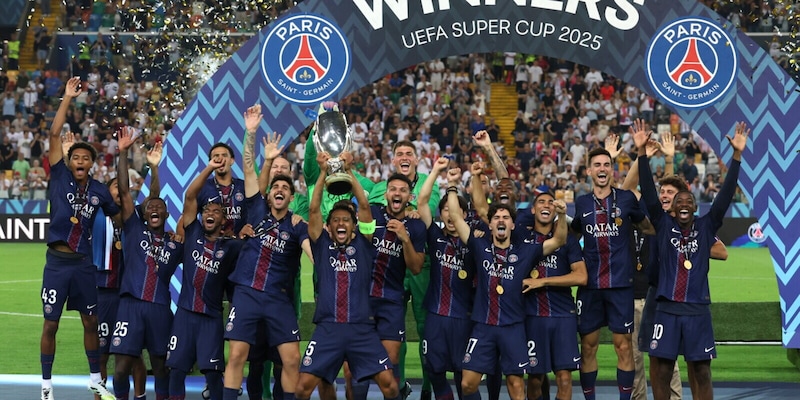 https://cdn.tuttosport.com/img/800/600/2025/08/14/190223323-aa44343f-2149-4640-9546-d21a427fb8a2.jpg