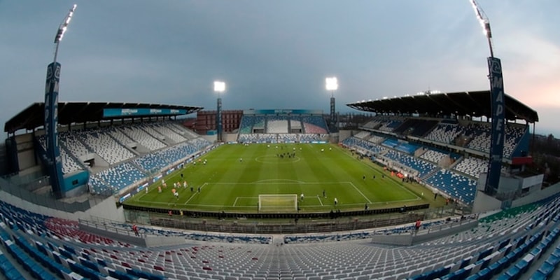 https://cdn.tuttosport.com/img/800/600/2025/08/21/091657664-3263675c-6367-4629-88e7-719ee4623a5c.jpg