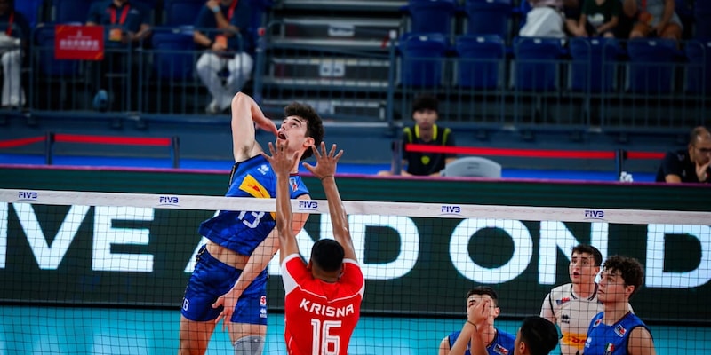 https://cdn.tuttosport.com/img/800/600/2025/08/21/141444667-94fae9a7-193a-4dfa-8288-74e1a54abd87.jpg