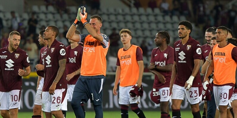 https://cdn.tuttosport.com/img/800/600/2025/08/22/145920383-591e12e6-a2a4-4bb0-a323-19a70355b1ab.jpg