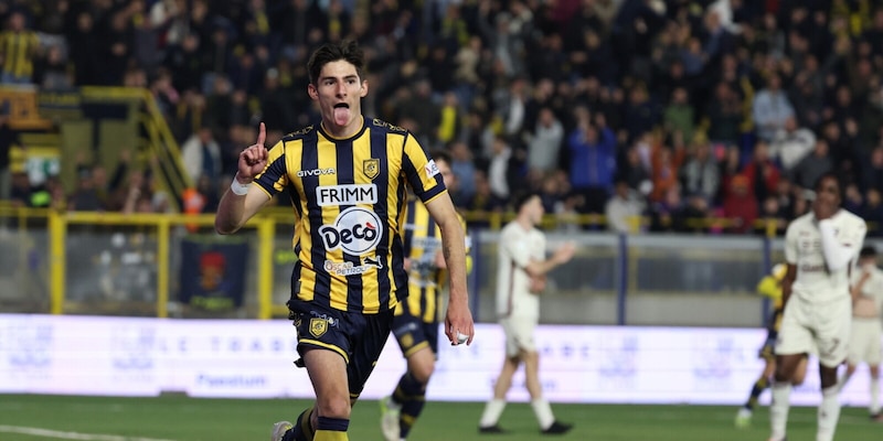 https://cdn.tuttosport.com/img/800/600/2025/08/24/192553121-60752486-0dcb-423f-8e4e-538cff9d8283.jpg