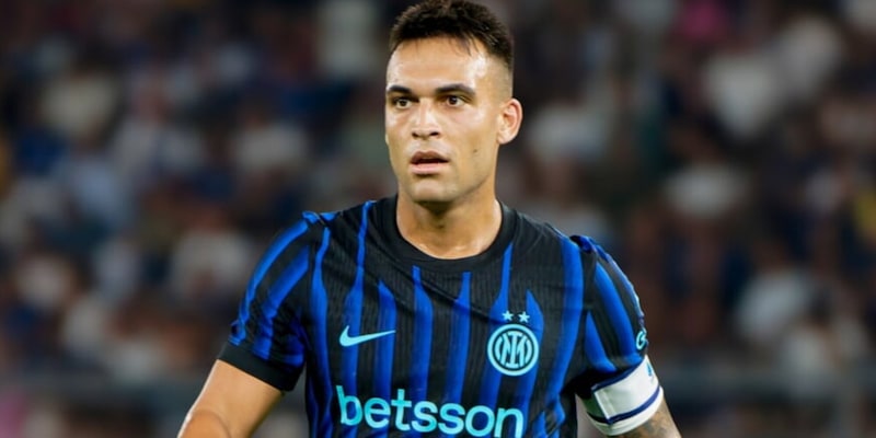 https://cdn.tuttosport.com/img/800/600/2025/08/25/053403810-cd4c4274-90a8-4722-9948-4b67bb1b86ed.jpg