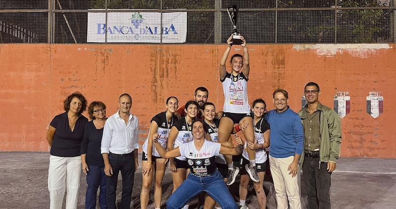 https://cdn.tuttosport.com/img/800/600/2025/08/28/155337623-1dd2b608-6f15-4228-8688-3cbf35950eaf.jpg