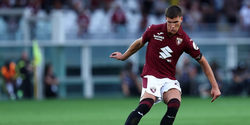 https://cdn.tuttosport.com/img/800/600/2025/09/06/092311091-c99c3572-ee25-4dee-bbe8-a1ed8e680879.jpg