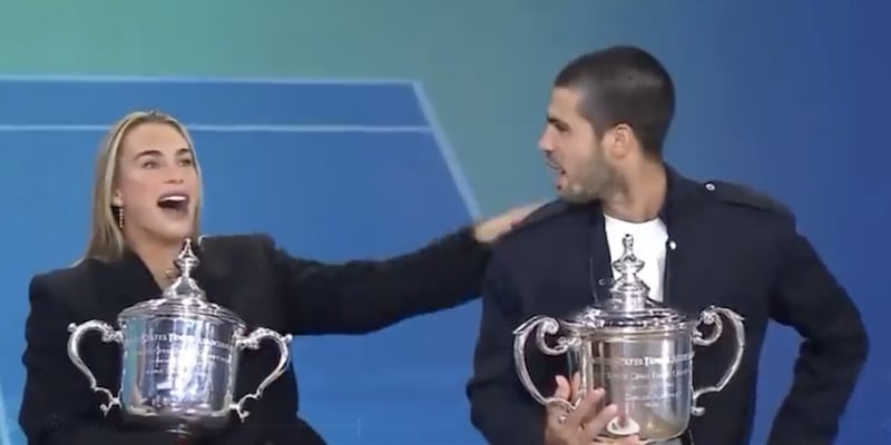 https://cdn.tuttosport.com/img/800/600/2025/09/08/155714976-78b0e157-8532-4e65-ae97-ac0edea2464a.jpg