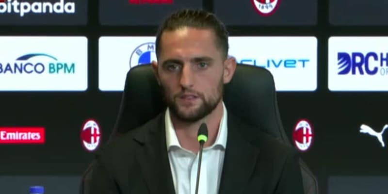 https://cdn.tuttosport.com/img/800/600/2025/09/12/103429402-b9f59893-fa4a-48a2-93a6-8c382f8771fe.jpg