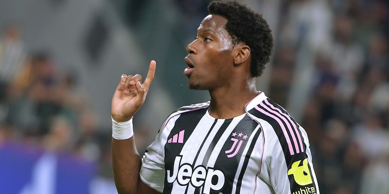 https://cdn.tuttosport.com/img/800/600/2025/09/15/205241451-c23f9906-0779-4ac9-a1e6-c1bf1afd73a5.jpg