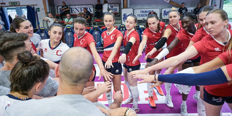 https://cdn.tuttosport.com/img/800/600/2025/09/19/202806344-76378ae9-13ee-48ed-940b-7bb87c0b67d6.jpg