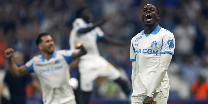 https://cdn.tuttosport.com/img/800/600/2025/09/22/212516725-592d47ab-ed77-40fd-a662-a31d3825ff81.jpg