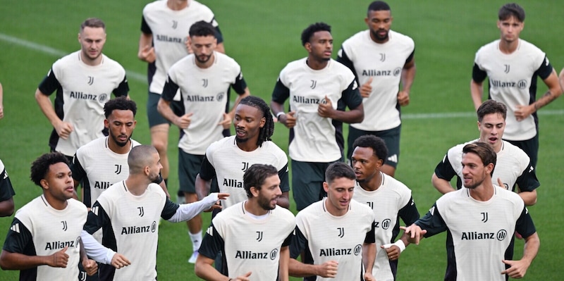 https://cdn.tuttosport.com/img/800/600/2025/09/30/075446242-32bf7bb5-e43c-4177-a1bd-e418b6a3ef0f.jpg