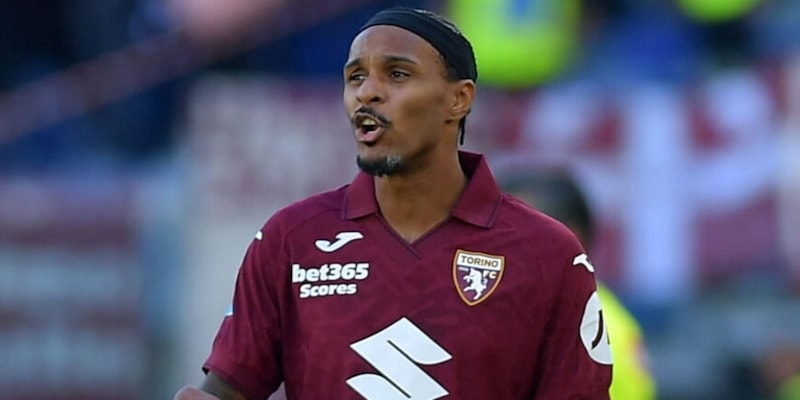 https://cdn.tuttosport.com/img/800/600/2025/10/11/193715331-31a090f8-9e86-40ff-ac58-ee8e1d70d3c4.jpg