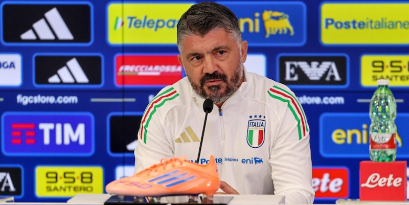 https://cdn.tuttosport.com/img/800/600/2025/10/13/151353494-f5ef9340-0e2e-4d1c-aea9-f451f5547930.jpg