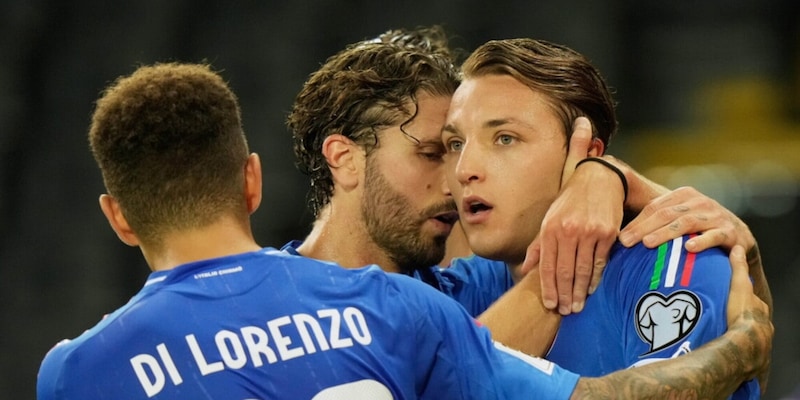 https://cdn.tuttosport.com/img/800/600/2025/10/15/073200336-199bfc78-faa1-4bf1-b91e-9dcc099dc0ff.jpg