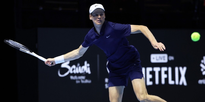 Sinner-Djokovic, diretta Six Kings Slam: la semifinale di Jannik in tempo reale