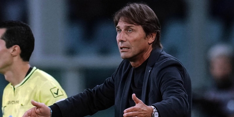 https://cdn.tuttosport.com/img/800/600/2025/10/23/072454890-c603766d-37af-4eba-a3d2-db88dad14dda.jpg