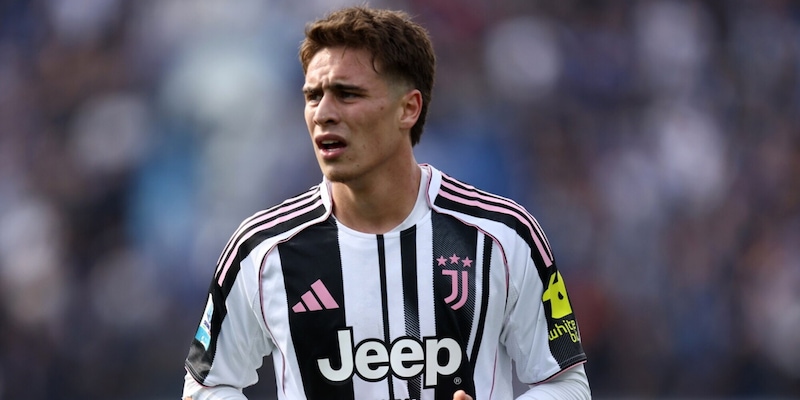 https://cdn.tuttosport.com/img/800/600/2025/10/26/072526635-56485de2-f87f-46f3-b492-8dcde6ebc7a2.jpg