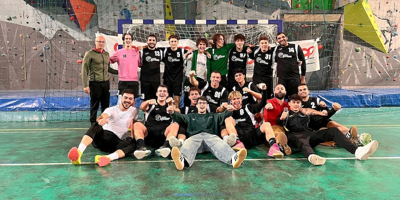 https://cdn.tuttosport.com/img/800/600/2025/10/27/175437635-bad9018d-c96c-48c6-80f0-e2ace411c923.jpeg