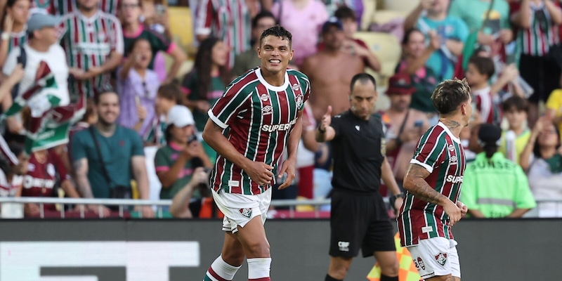 Thiago Silva aspetta l'Europa: il Milan fa sul serio e Allegri lo rivuole, la situazione