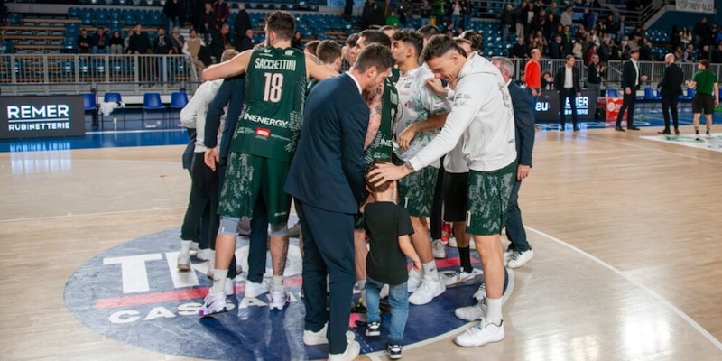 <p>Paffoni Fulgor Basket Omegna: rimonta sfiorata, vince Treviglio</p>