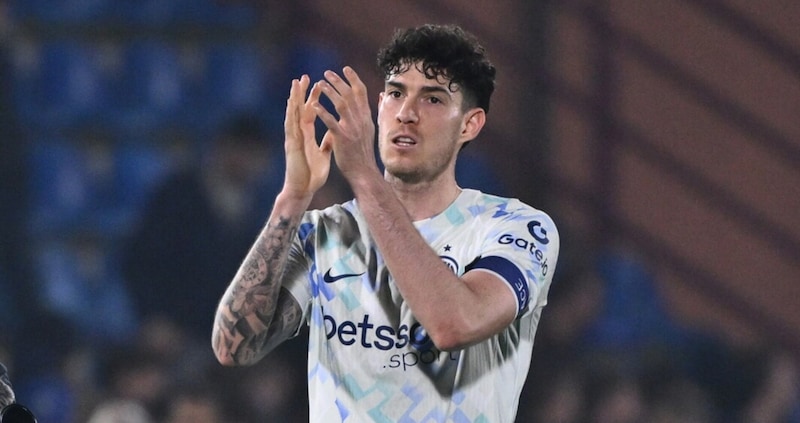 <p>&ldquo;Bastoni, il Bar&ccedil;a fa sul serio dopo il caso Kalulu: contatti in corso per strapparlo all&rsquo;Inter&rdquo;</p>