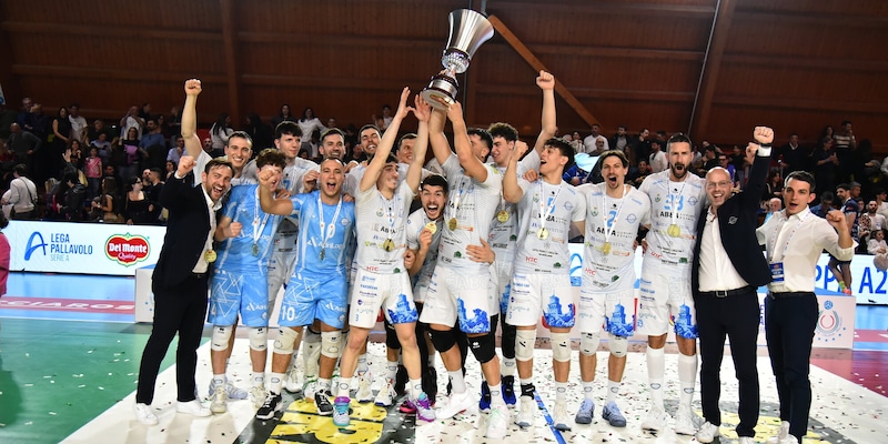 Pineto alza anche la Supercoppa di A2