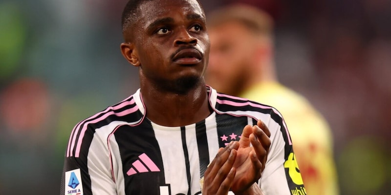 Kalulu dopo Locatelli, si tratta per il rinnovo: la strategia Juve strizzando anche un occhio al mercato