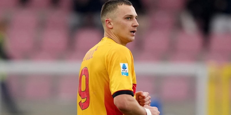 <p>Verona-Lecce: orario, diretta, probabili formazioni e dove vedere in tv e streaming la Serie A in tempo reale</p>