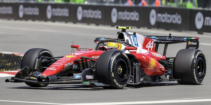 Russell beffa Antonelli: è pole in Canada. Hamilton speranza Ferrari, male Leclerc