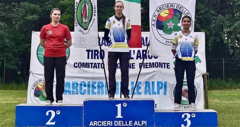 https://cdn.tuttosport.com/img/800/600/2026/06/04/174425675-89c451d7-5714-4dd5-a14a-e64381654d56.jpg