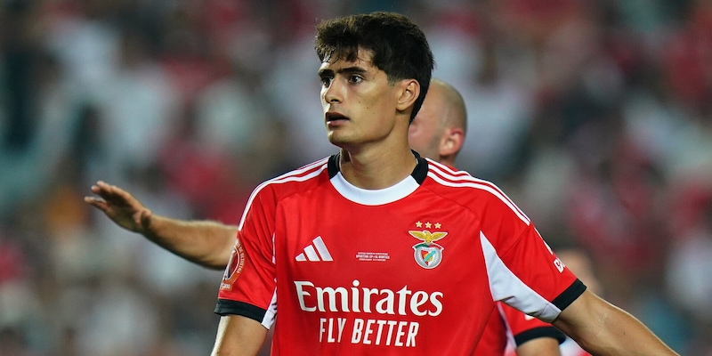 https://cdn.tuttosport.com/img/800/600/2026/06/28/100345851-e07ae9ab-23bb-4dd1-a146-024793502fb8.jpg