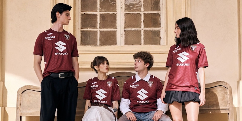 Torino, presentata la nuova maglia 2026/2027: omaggio a Superga per i 120 anni di storia