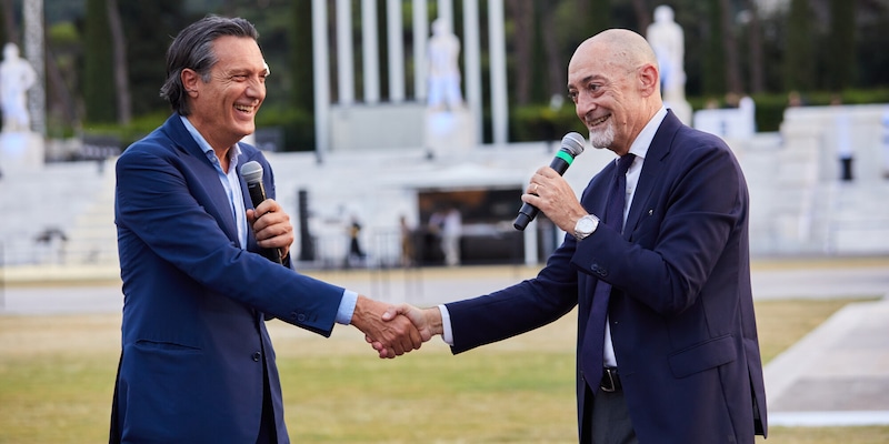 https://cdn.tuttosport.com/img/800/600/2026/07/07/145019537-49a5c690-9d32-4a8a-a06b-2010af9b2ea5.jpg