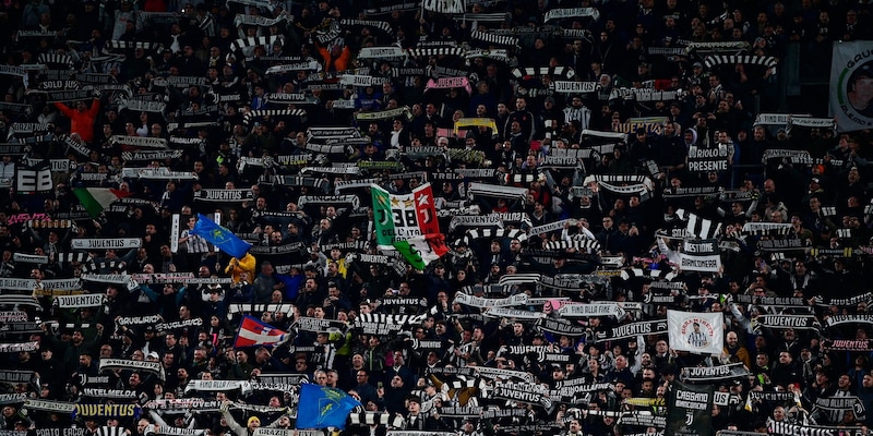 Juve, la Fede Bianconera Vola: Abbonamenti Record, un Segnale al Calcio Italiano