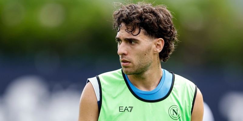 Frosinone, doppio colpo dal Napoli: ufficiali Zerbin e l'ex Juve
