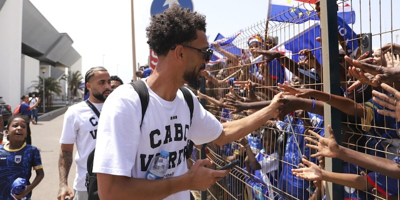 https://cdn.tuttosport.com/img/800/600/2026/07/25/114706879-f1a65332-430b-4a87-bb75-4b8a57bb7b59.jpg