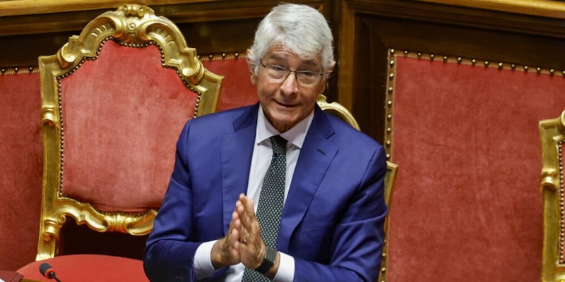 https://cdn.tuttosport.com/img/800/600/2026/08/01/160228379-63e3bb2e-8db4-4826-8b2e-10e535edd3f1.jpg