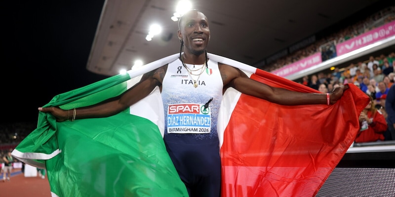 https://cdn.tuttosport.com/img/800/600/2026/08/15/205943308-7a830820-ae79-4ec3-bdfa-179a7a646cde.jpg