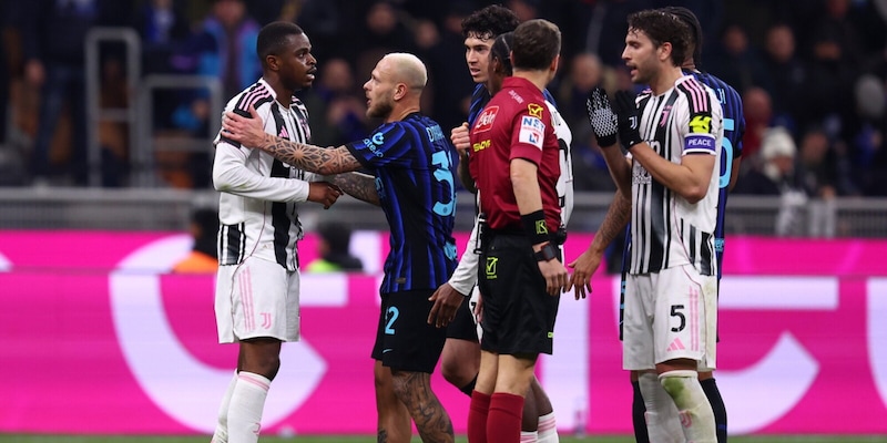https://cdn.tuttosport.com/img/800/600/2026/08/22/055600166-3314f5cd-dd5f-4024-a388-77bfe1ea6922.jpg