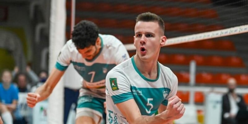 https://cdn.tuttosport.com/img/800/600/2026/08/23/224250600-59acdf9f-c3b2-415a-a37f-cf44f72a886a.jpeg